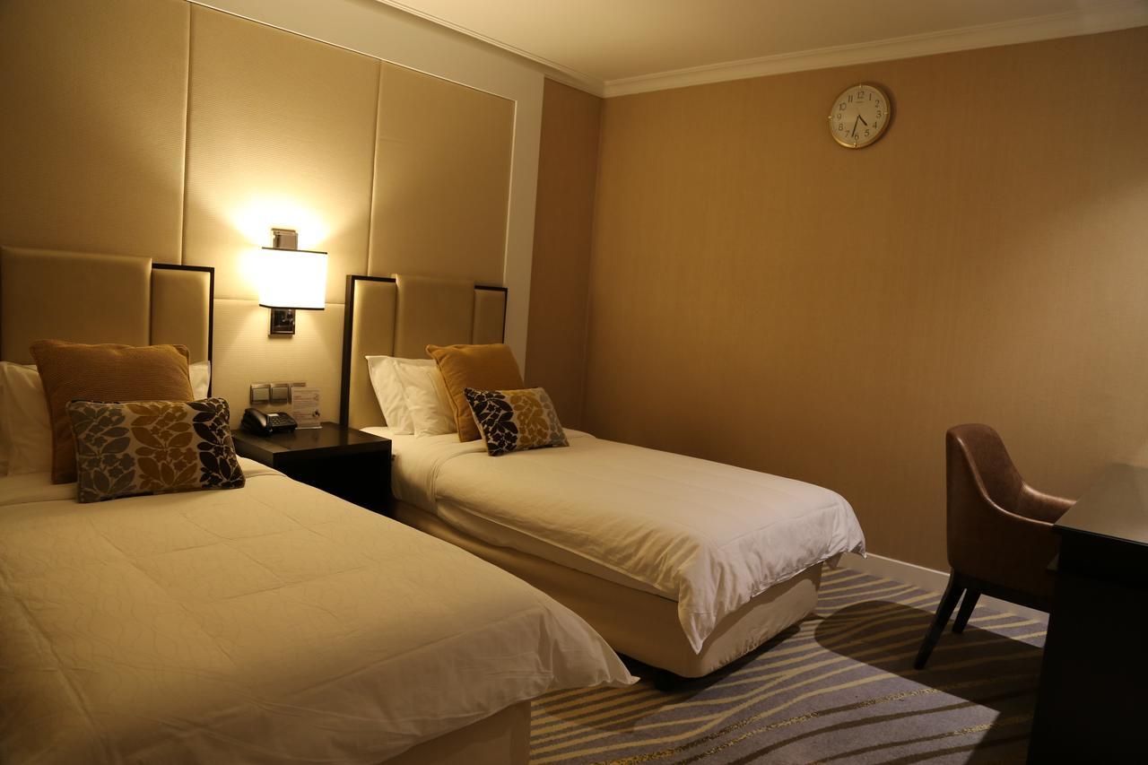 Ambassador Transit Hotel - Terminal 2 Singapur Exterior foto